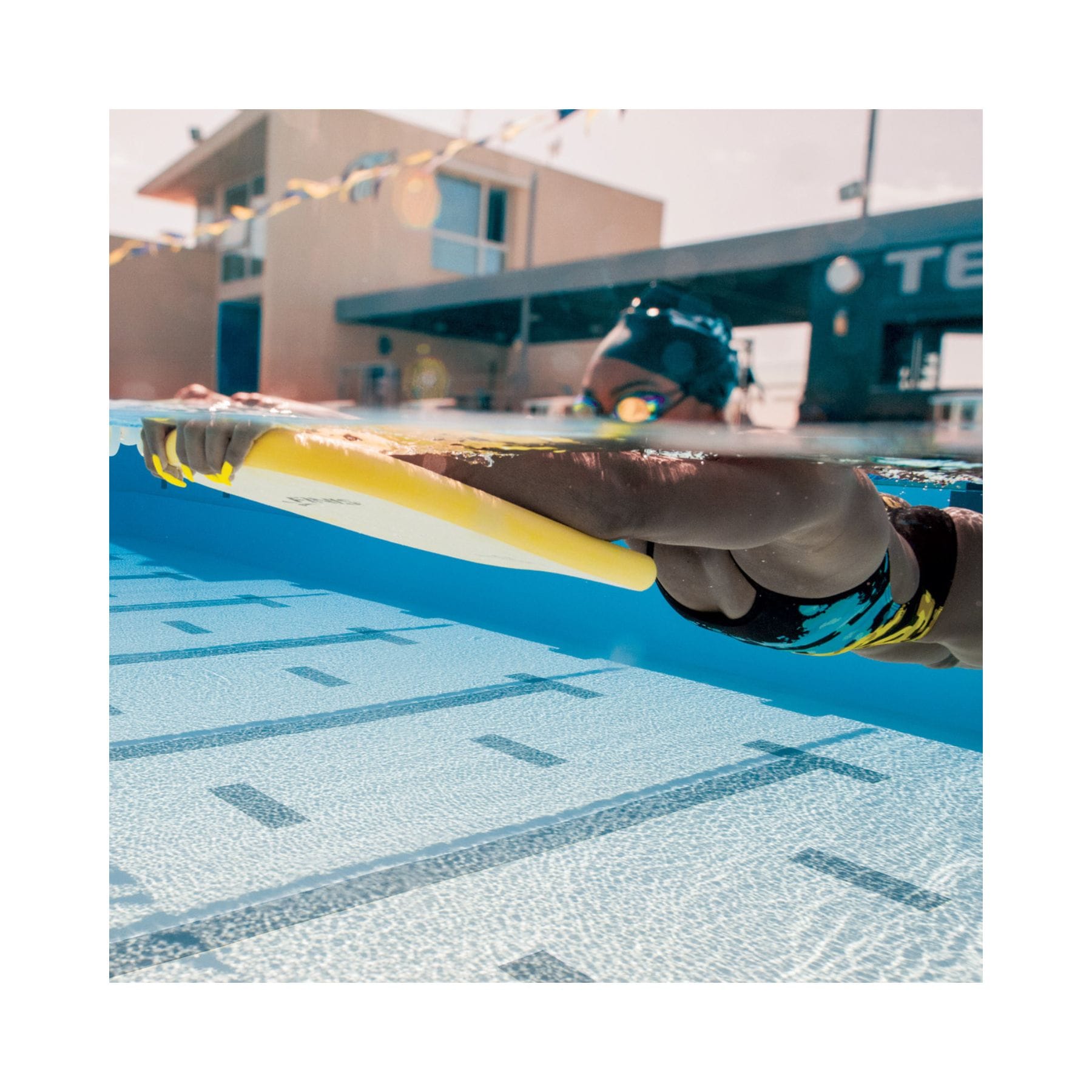 Tabla de Natación Finis Adulto